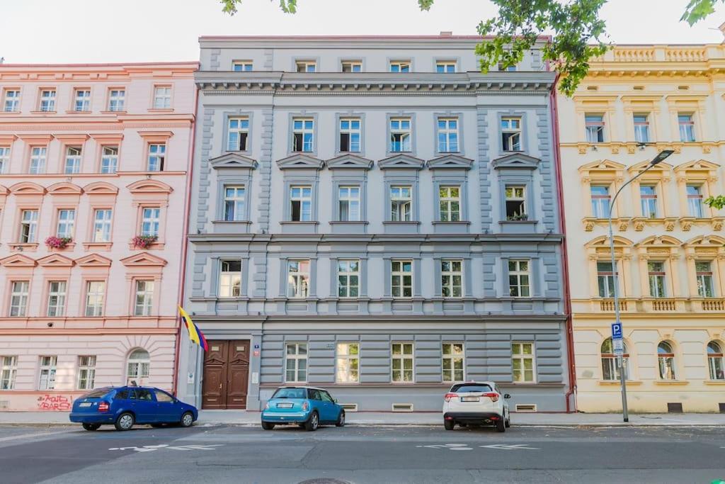 Cozy Quiet New Apartment In Karlin Square Praha Exteriér fotografie